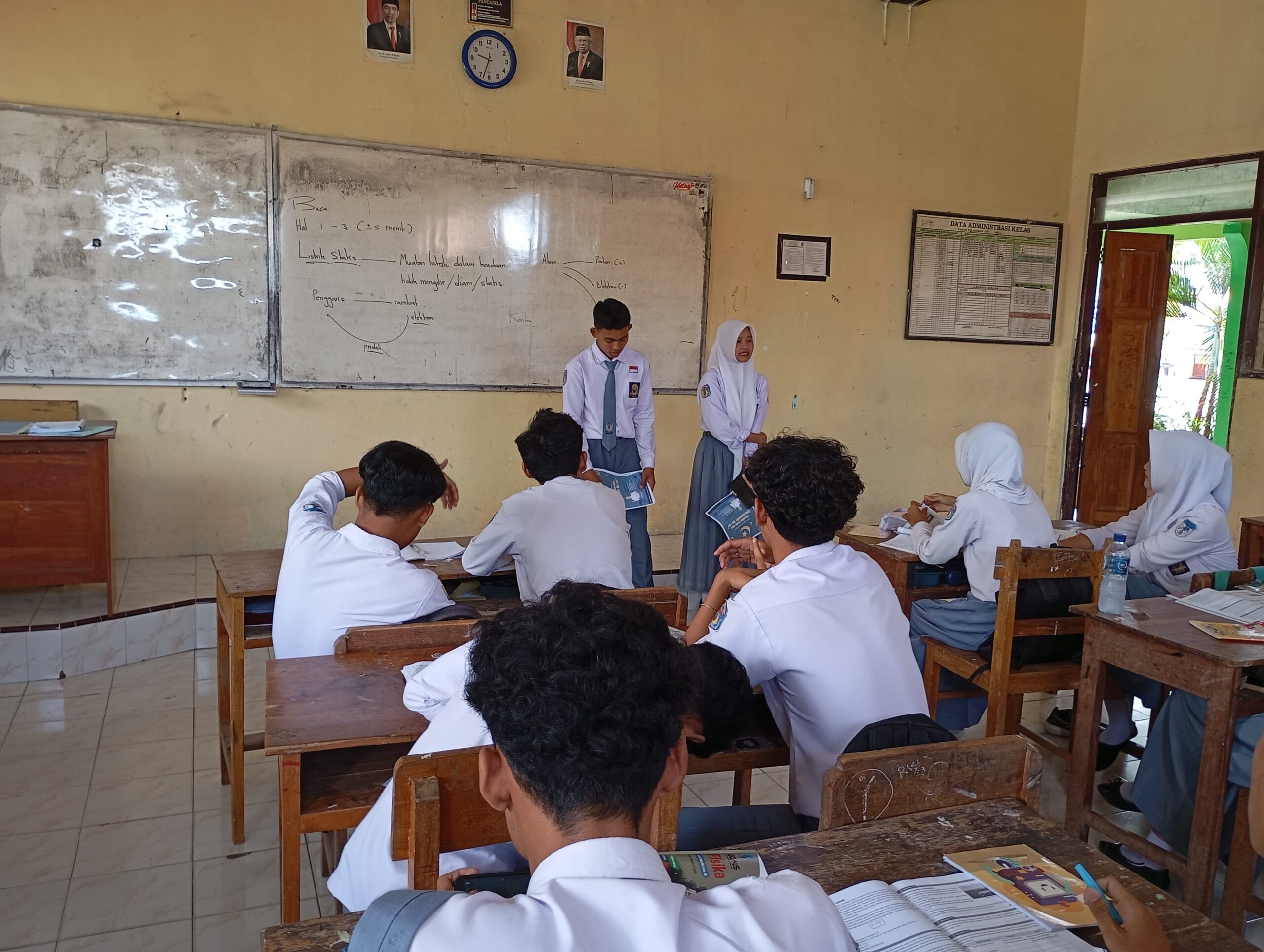 OSIS Sosialisasikan Persiapan Maulid Nabi dan Dies Natalis SMA PGRI Purwoharjo ke Setiap Kelas